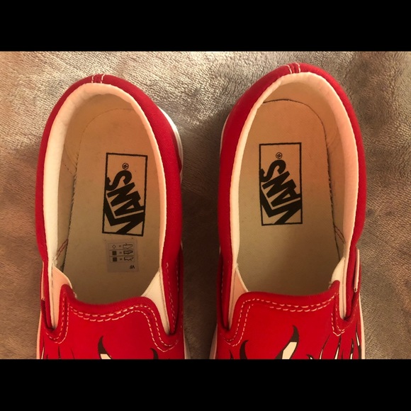 vans red drip